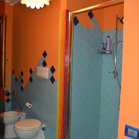 La Cajita Feliz * 阿尔盖罗